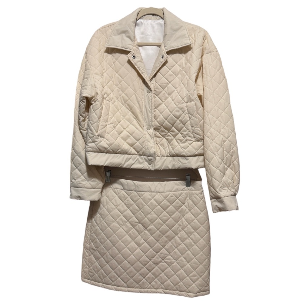Women's Solid Argyle Quilted Pattern Two-Piece Se… - image 2